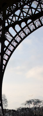 pied de la tour Eiffel